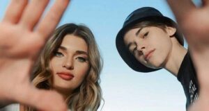 Los hijos de Ricardo Fort volaron a Miami en primera, pero su niñera en clase turista