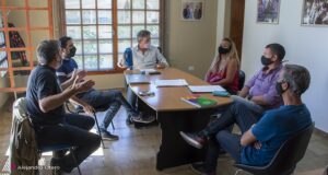 Cordillera | El Municipio de El Hoyo y Vialidad provincial firmaron un convenio para adoquinar calles