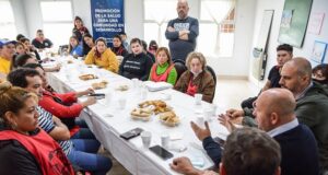 Madryn | Sastre se reunió con representantes de todos los movimiento sociales de la ciudad