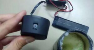 Corrientes | Una chica compró un “aromatizador” y se dio cuenta que tenía una cámara oculta para espiarla