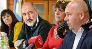 Madryn | Sastre participó en el lanzamiento de una capacitación profesional para jardinería
