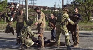 Tribunal de Ucrania condena a prisión a otros dos soldados rusos por crímenes de guerra