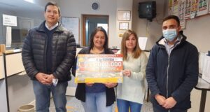 Chubut | Luis María Aguirre entregó un premio por 5 millones de pesos y otro por 750 mil pesos a vecinos de la Cordillera