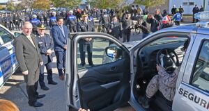 Rawson | Castro entregó 4 móviles a la Policía del Chubut