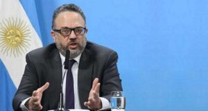 Alberto Fernández le pidió la renuncia a Matías Kulfas