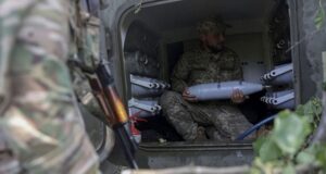 Ucrania pierde más territorios frente a un devastador avance ruso en el este
