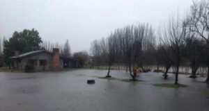 Cordillera | El Hoyo declaró la Emergencia Climática por las intensas lluvias y nevadas