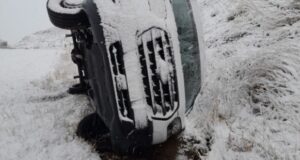 Cordillera | Una camioneta volcó sobre Ruta 40 entre Esquel y Tecka