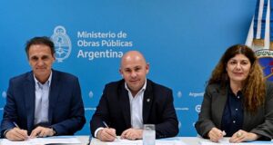 Madryn | Sastre firmó en Buenos Aires el convenio para la construcción de una Casa de “Día para Jóvenes” en la ciudad