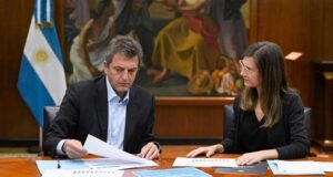 Las jubilaciones subirán 15,53% en septiembre y habrá un bono de hasta .000 por tres meses