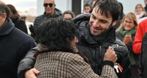 Torres entregó 32 viviendas en Rawson