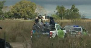 Desaparición de Loan: hallaron una zapatilla que podría ser del nene en un “aguantadero”
