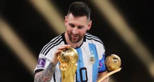 Llegan a Esquel las copas de la Selección Argentina