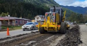 Lago Puelo: Desvío de tránsito en la Ruta 16 por obras de adoquinado