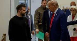 Trump contra Zelenski: “Es el mayor vendedor de la Tierra”