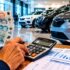 Cuántos sueldos se precisan para comprar un auto 0km en Argentina