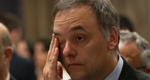 Pese a que Adorni negó pagos a la productora de Grandio, los registros muestran transferencias mensuales