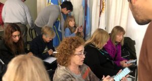 El ISSyS realizó en Trelew un nuevo taller gratuito de alfabetización digital para afiliados y jubilados