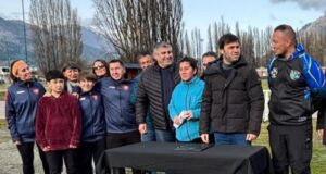 Inició la obra del nuevo gimnasio de El Hoyo