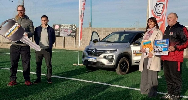 Lotería del Chubut entregó un 0 km del Telebingo Deportivo