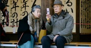 Japón supera las 100.000 personas de 100 años o más