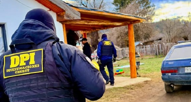 Allanamiento en Cholila