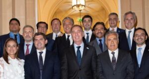 Torres participa en París de la Argentina Week