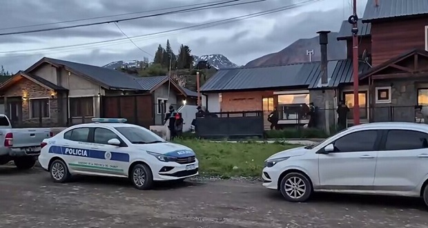 Detuvieron en Esquel a un médico por la privación ilegítima de la libertad de su pareja e hijos